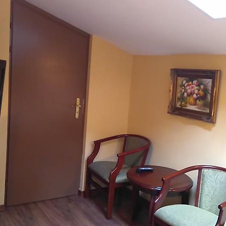Villa Podkowa Podkowa Lesna Ngoại thất bức ảnh