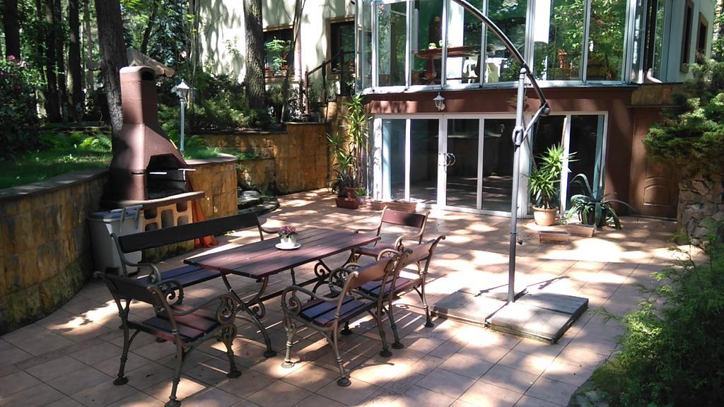 Villa Podkowa Podkowa Lesna Ngoại thất bức ảnh